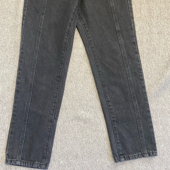 BP. Mom Jeans V Seam in Black Vintage Wash - Picture 4 of 6